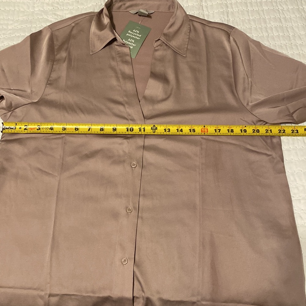 NWT ROSE GOLD SILKY BLOUSE - Picture 5 of 8